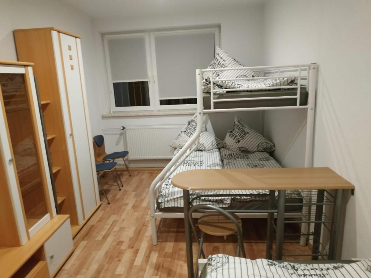 4U Hostel Zgorzelec - Free Parking Jedrzychowice  Buitenkant foto